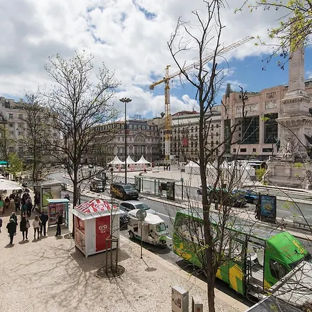 Urban Chic In The Heart Of Historic Apartment Lisbon